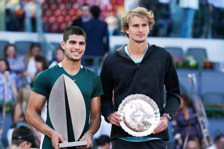Организаторов «Открытый чемпионат Франции по теннису» винят в поддержки восходящей звезде. Карлоса тянут к титулу?