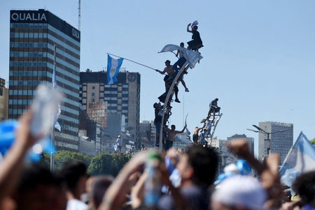 Безумие в Аргентине после победы на Чемпионат Мира 2022 года. Сейчас Буэнос-Айрес точно не заснёт!