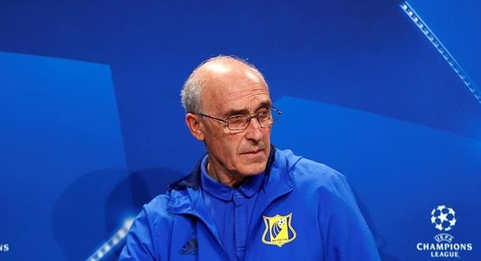 daniljancobjasnilpochemunevoshelvtrenerskijshtabsochi583edff Новости СПОРТА свежие события спорта Футбол Хоккей Теннис ММА