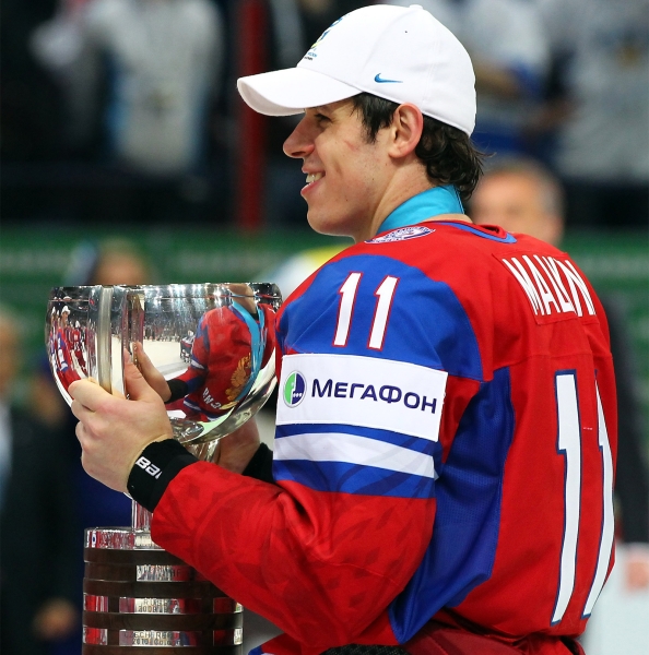 Легендарный российский хоккеист сменит номер перед завершением карьеры. В чем загадка цифр на спине Малкина?