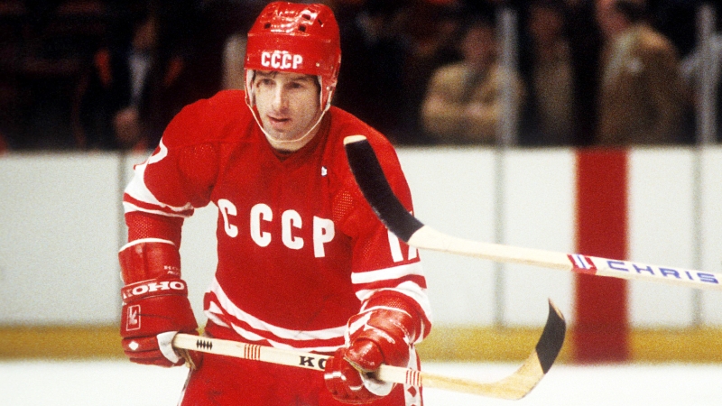 Легенда СССР Харламов потряс Канаду гениальной игрой! Что помогло ему выдать невероятное шоу на Суперсерии-72?