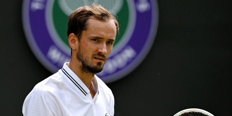 medvedevderzhalsvoigejmyvmatchefrac14finalauimbldonatolkozaschetpodachpivovarova392e189 Новости СПОРТА свежие события спорта Футбол Хоккей Теннис ММА