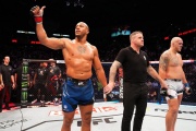 12 топ-событий воскресенья: UFC, КХЛ, &laquo;Арсенал&raquo; &mdash; &laquo;МЮ&raquo;, ЦСКА &mdash; &laquo;Зенит&raquo; и финал ЧЕ-2023