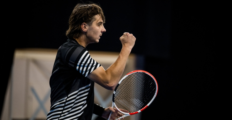 rossijaninshevchenkooderzhalpobedunastartetennisnogoturniravmece8844d7b Новости СПОРТА свежие события спорта Футбол Хоккей Теннис ММА