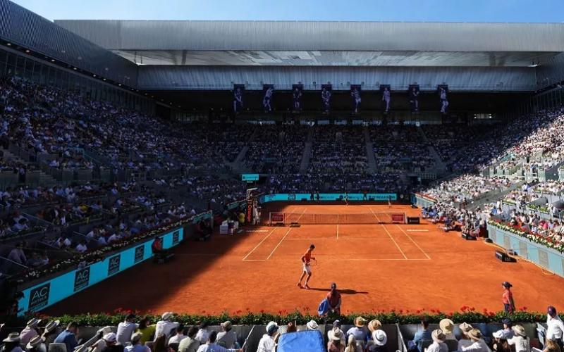 organizatorytennisnogoturniravmadrideispanijaoficialnoobjaviliovozobnovleniielektrosnabzhenijaposlevnezapnogootkljuchenijavponedel9c6ec35 Новости СПОРТА свежие события спорта Футбол Хоккей Теннис ММА