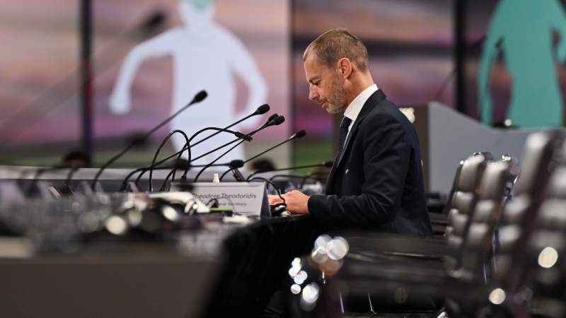 prezidentuefacheferinotvetilnavoprosvchemraznicavsituaciisdopuskomrossiiiizrailjab1fc195 Новости СПОРТА свежие события спорта Футбол Хоккей Теннис ММА