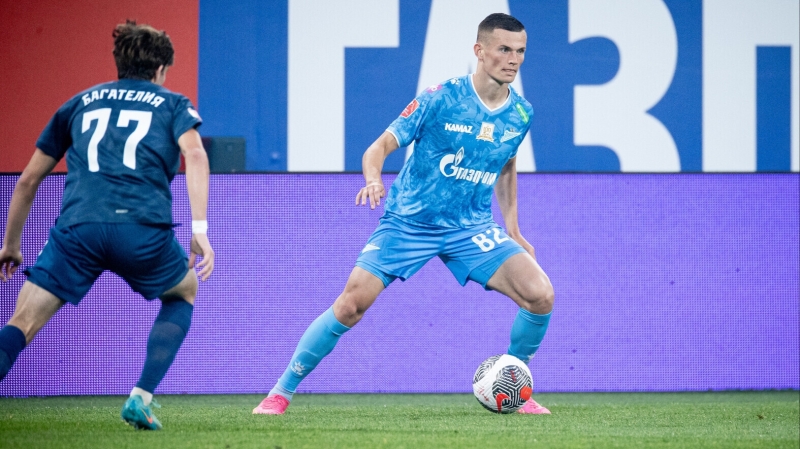 vsemefutbolistazenitasergejavolkovarodilasdochkad304d19 Новости СПОРТА свежие события спорта Футбол Хоккей Теннис ММА