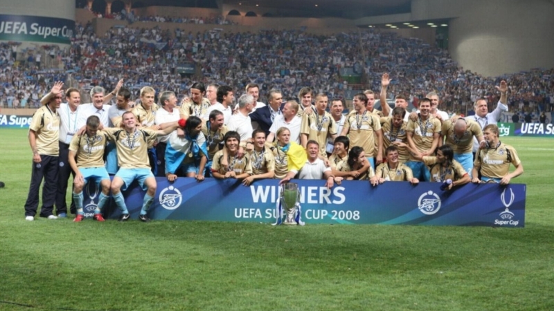 glavnyjtrofejrossijskogofutbolazenitrazbiltopovyjmjunaglazahvsejevropy5b0d022 Новости СПОРТА свежие события спорта Футбол Хоккей Теннис ММА