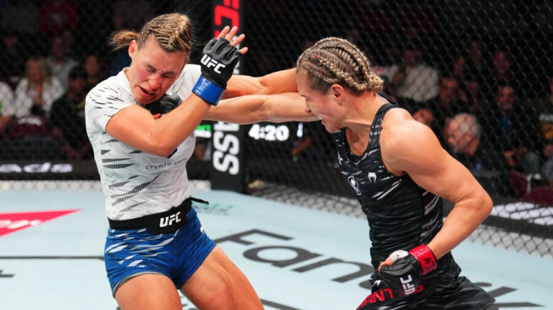 Русская красавица отомстила американцам. Избила легенду UFC до крови