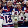 sbornajasshaposlepobedynachempionatemirapochtilapamjatpogibshegohokkeistagodroa8e3b2d Новости СПОРТА свежие события спорта Футбол Хоккей Теннис ММА