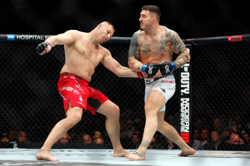 Трагедия Павловича в UFC. Россиянин улетел в нокаут в первом раунде