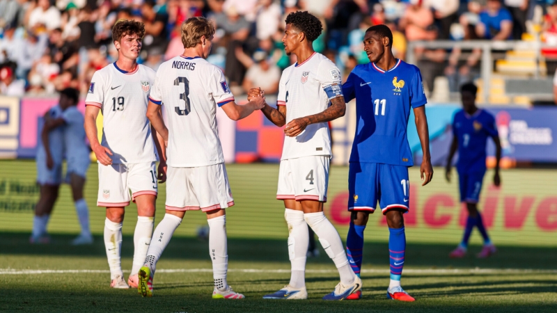 sbornajassharazgromilakomandufranciiivyshlavplejoffmolodezhnogochmpofutboluae91105 Новости СПОРТА свежие события спорта Футбол Хоккей Теннис ММА