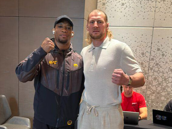Волков отказался драться с опасным бразильцем в UFC. И получил обвинения в трусости