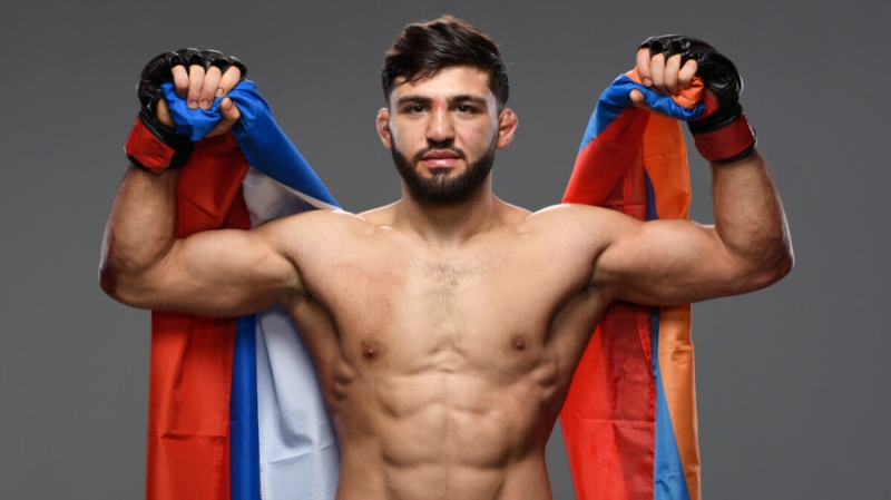 Чемпионский бой Махачева в UFC сорвался. Соперник просто не явился на взвешивание!