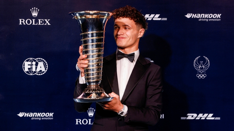 landonorrispoluchilchempionskijkubokformuly1naceremoniivtashkenteed15aff Новости СПОРТА свежие события спорта Футбол Хоккей Теннис ММА