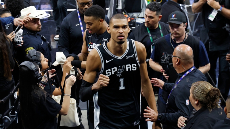 sanantonioobygraloklahomuisravnjalschetvseriiplejoffnba8170687 Новости СПОРТА свежие события спорта Футбол Хоккей Теннис ММА