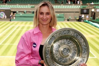 chempionkuuimbldonavygnaliiztennisazaotkazvpustitvdommuzhchinu01744e8 Новости СПОРТА свежие события спорта Футбол Хоккей Теннис ММА