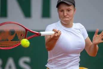 rossijankaoktjabrevavyigralajuniorskijrolangarrosf22ce56 Новости СПОРТА свежие события спорта Футбол Хоккей Теннис ММА