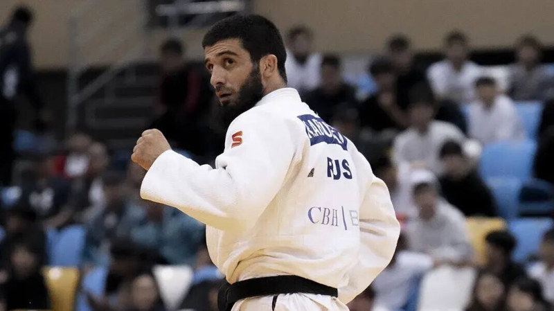 rossijskijdzjudoistabdulaevzavoevalserebronaturnirebolshogoshlemavmongoliied3e715 Новости СПОРТА свежие события спорта Футбол Хоккей Теннис ММА