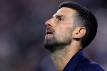 dzhokovichustanovilrekordturnirovbolshogoshlemasygrav50jpjatisetovyjmatchzakareru9933469 Новости СПОРТА свежие события спорта Футбол Хоккей Теннис ММА