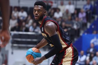 lokomotivkubanrastorgkontraktsamerikanskimbasketbolistommuroma5850e6 Новости СПОРТА свежие события спорта Футбол Хоккей Теннис ММА