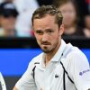 daniilmedvedevnesmogsovladatsnervamipohodumatchasamerikancembrendonomnakashimojvtretemkrugehardovogomastersavcincinnati983cfe8 Новости СПОРТА свежие события спорта Футбол Хоккей Теннис ММА