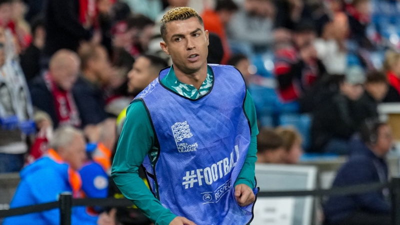 glavafutbolnojfederaciiportugaliiprovelperegovorysronalduperedmatchemliginacijsmi18db19b Новости СПОРТА свежие события спорта Футбол Хоккей Теннис ММА