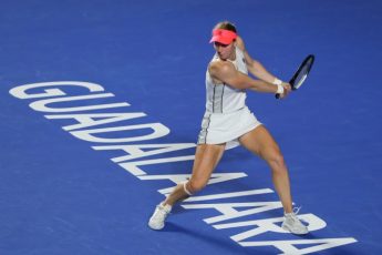 ljudmilasamsonovavyshlavchetvertfinalturniravgvadalahare1e5b715 Новости СПОРТА свежие события спорта Футбол Хоккей Теннис ММА