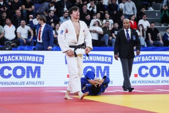 otsutstviechempionamiraarbuzovavsostavesbornojnachmpodzjudosvjazanosperehodomvdrugujuvesovujukategorijusolovejchikca1dedc Новости СПОРТА свежие события спорта Футбол Хоккей Теннис ММА