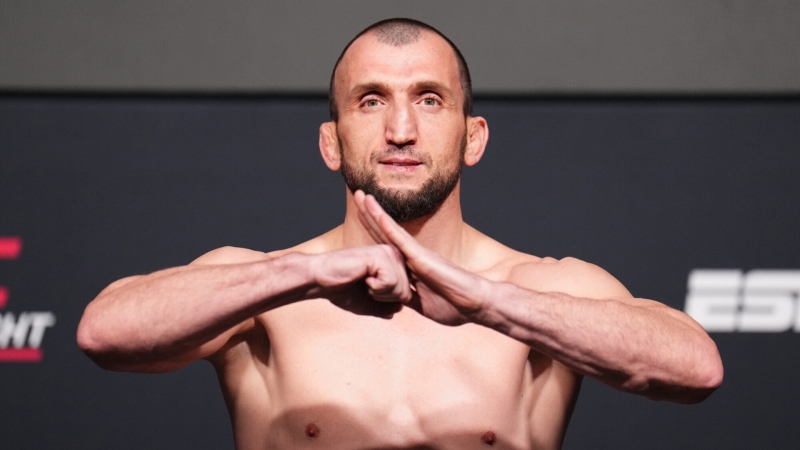 rossijaninsalihovproigraledinoglasnymresheniemsudejchilijcubahamondesunaturnireufcfightnight288c93a893 Новости СПОРТА свежие события спорта Футбол Хоккей Теннис ММА