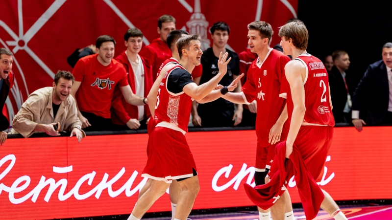 basketbolistymbaobygraliparmuvmatcheedinojligivtb6730cea Новости СПОРТА свежие события спорта Футбол Хоккей Теннис ММА