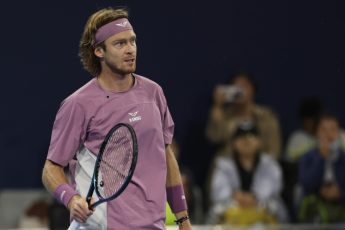 rublevobygralsafiullinaivyshelvchetvertfinaltennisnogoturniravpekinee59f9ec Новости СПОРТА свежие события спорта Футбол Хоккей Теннис ММА
