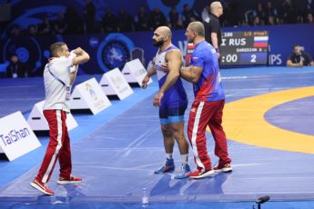 trenersbornojpoborbemarjanjankogdamyvsevmesteidemvkrasivojekipirovkesnadpisjurussiasopernikisharahajutsja1bc7abb Новости СПОРТА свежие события спорта Футбол Хоккей Теннис ММА